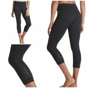 Fabletics Black Tuberose Mesh Laser Cut Ankle Capri Crop Leggings